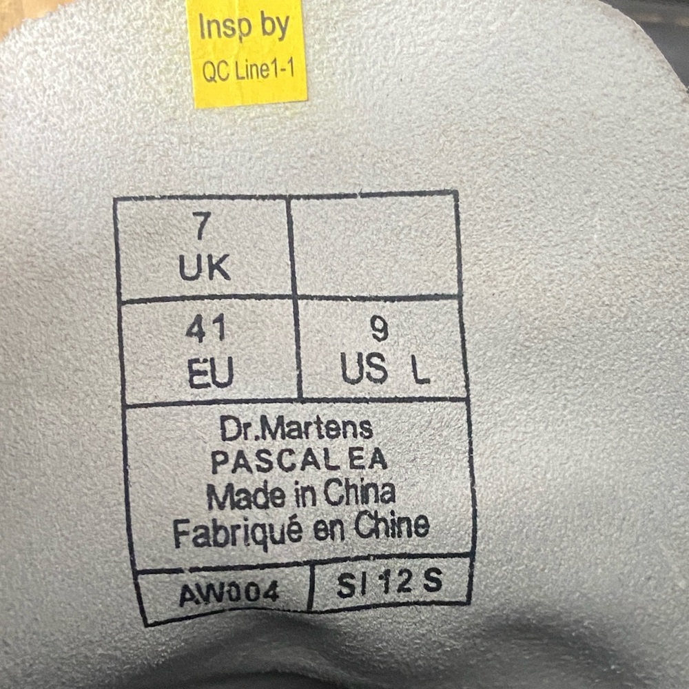 RARE! Dr. Martens 1460 Pascal Eastern Art Backhand Leather Boots Women's Size 9 - Picture 9 of 16